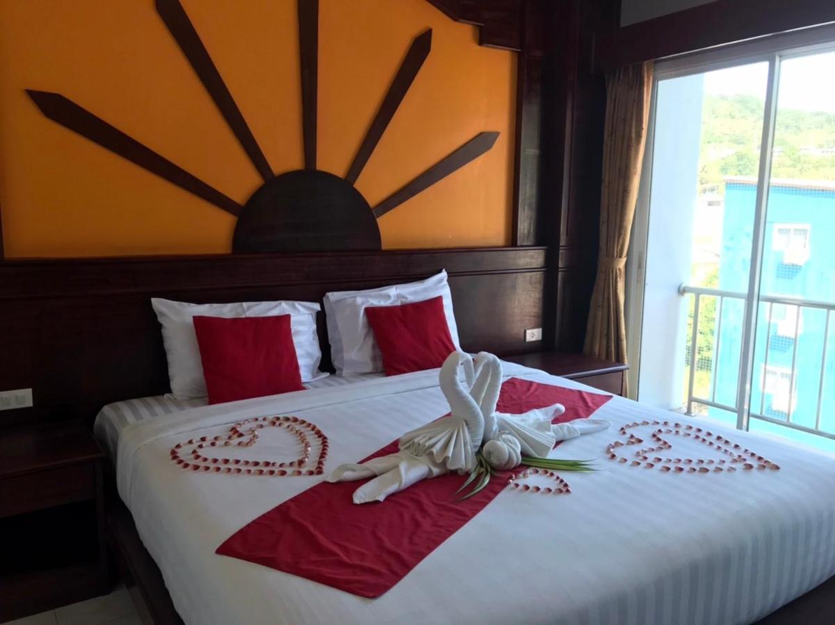 ホテルArt Mansion Patong Phuket Thailand エクステリア 写真