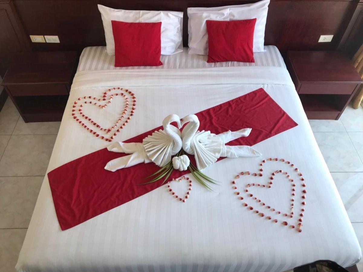ホテルArt Mansion Patong Phuket Thailand エクステリア 写真