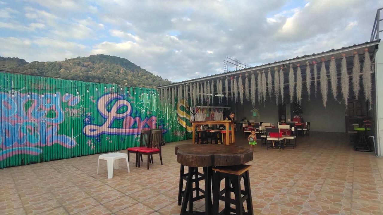 ホテルArt Mansion Patong Phuket Thailand エクステリア 写真